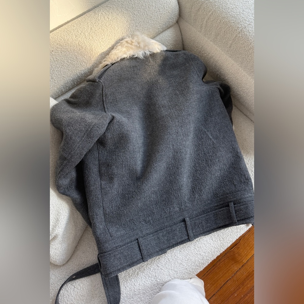 IRO Charcoal Jacket with Cream Faux Fur Collar NWOT - Picture 7 of 8